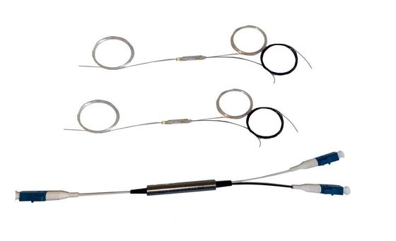 CC Type DWDM 3 Port TFF ITU Grid 100G Channel XX 250um 1.1m G657 A2 Bending Insensitive Fiber